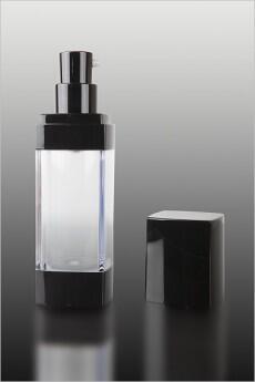 Airless lahvička čirá s černými detaily 50ml - 2