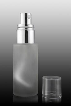 Skleněná lahvička čirá matná se stříbrnou pumpičkou 30ml - 2